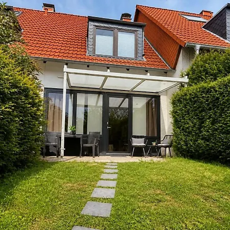 Holiday home Golf - Mit Privatem Garten In Der *