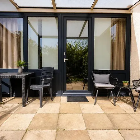 Golf - Mit Privatem Garten In Der Holiday home Salzgitter